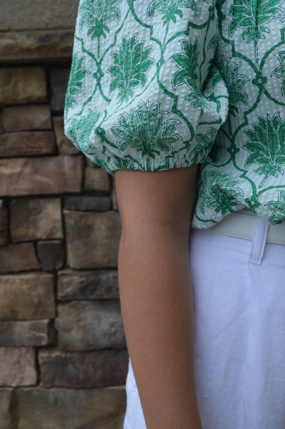 .Saylor Davina Palm Top