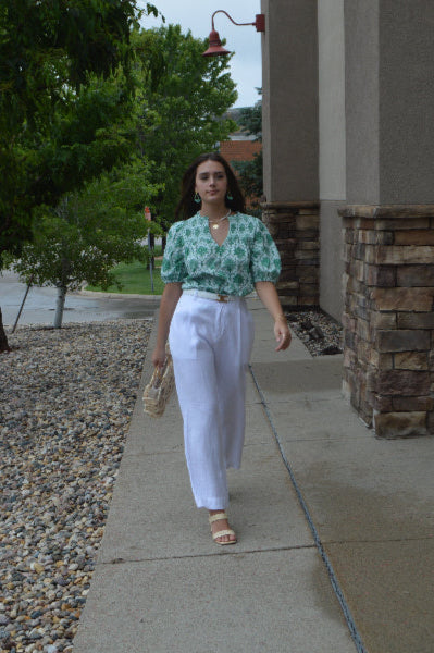 .Saylor Davina Palm Top