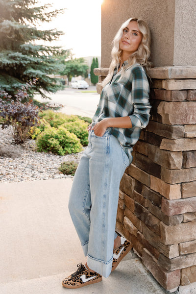 Veronica Beard Taylor Cropped Wide Leg w/ Cuff
