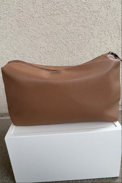 .Rita Tote, Camel