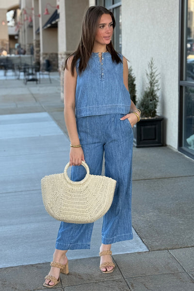 Bella Dahl Sleeveless Placket Denim Chambray Top