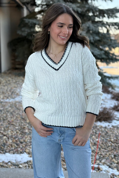 Collins V-Neck Sweater - RUST & Co.