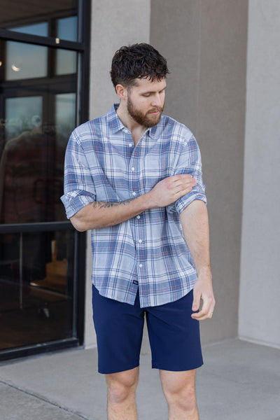 Mizzen & Main Helmsman Short, Navy