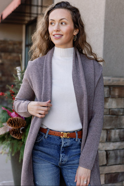 Brigitte Belt, Saddle