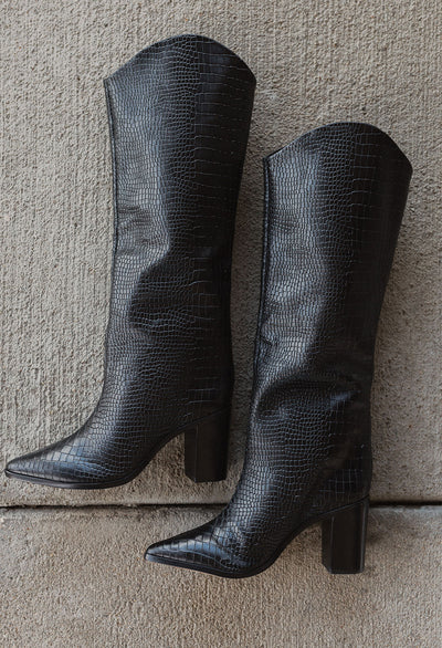 Schutz Analeah Black Croc Boot - RUST & Co.