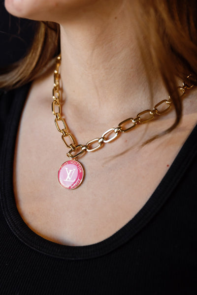 .Designer Medallion On Rectangle Link Chain, Dark Pink