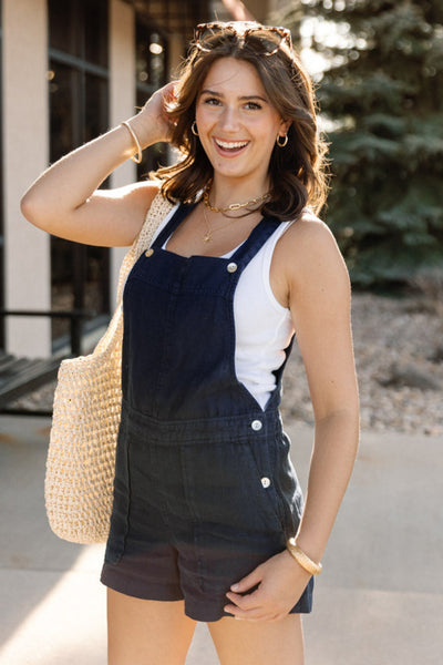 Bella Dahl Button Side Shortall