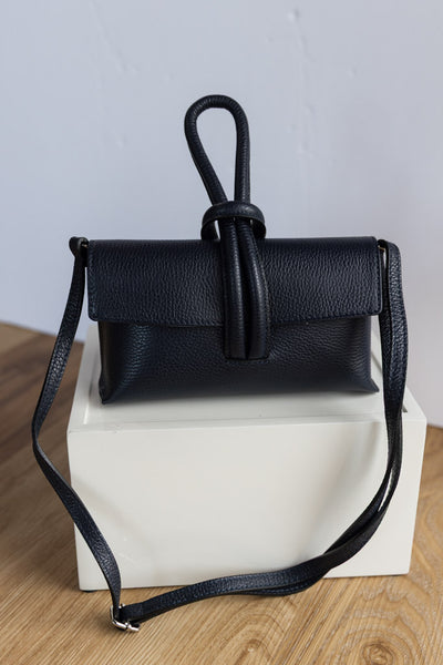 Luca Wristlet Hand Bag, Navy