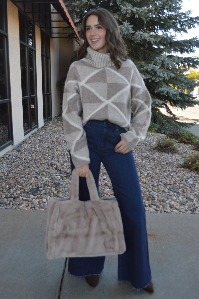 .Daria Faux Fur Tote