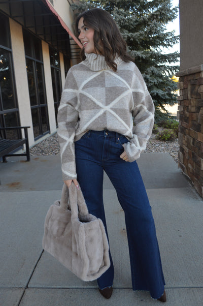 .Daria Faux Fur Tote