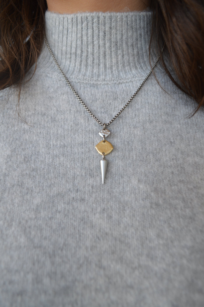 Amari Necklace