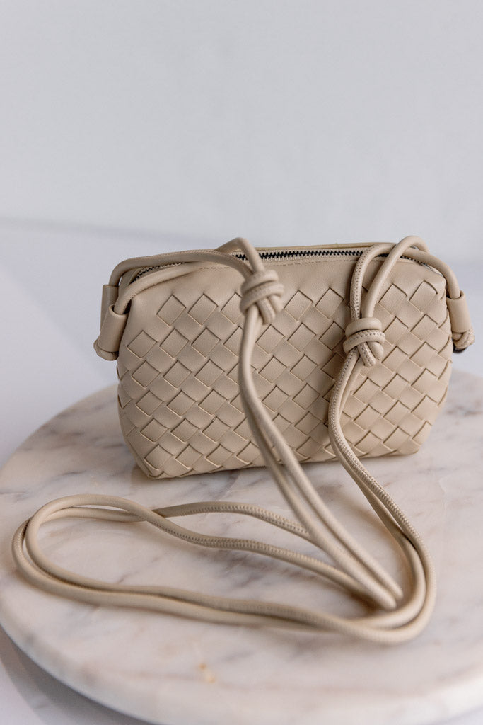 .Emma Crossbody Bag