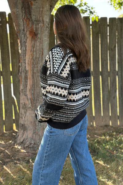 Aspen V-neck Sweater With Collar