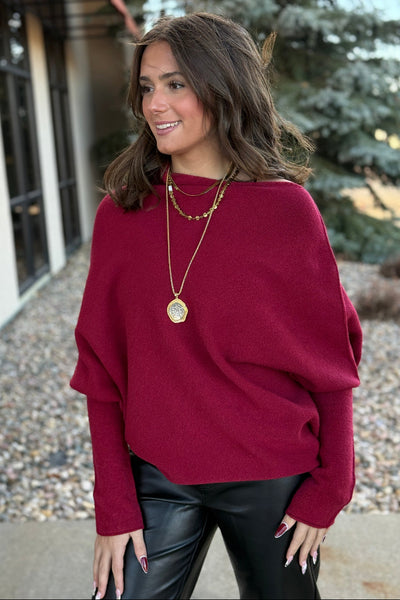 Kai Asymmetric Sweater, Bordeaux