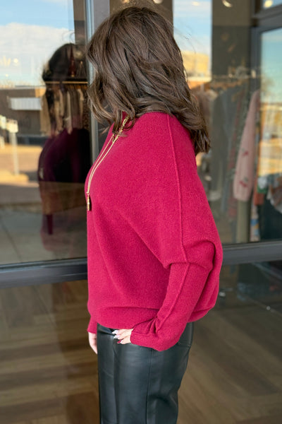 Kai Asymmetric Sweater, Bordeaux