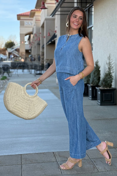 Bella Dahl Sleeveless Placket Denim Chambray Top