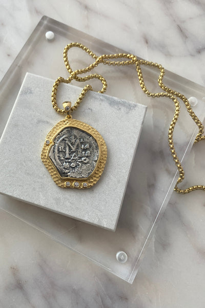 .Dynasty Long Pendant Necklace