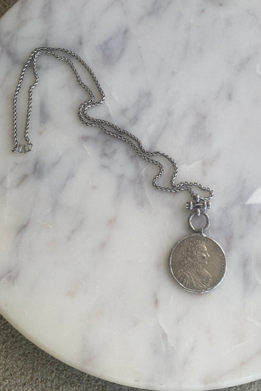 .Rouble Pendant