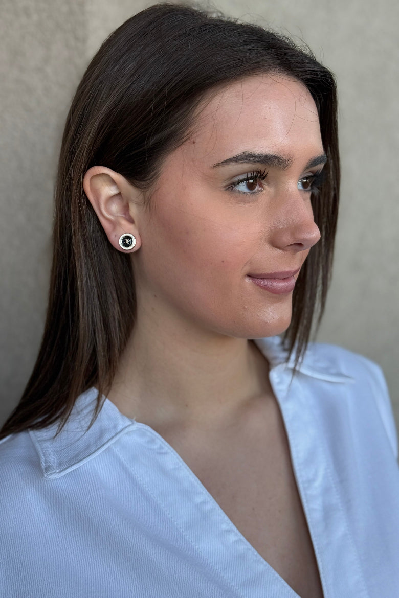 .Designer Min Studs, Black & White - RUST & Co.