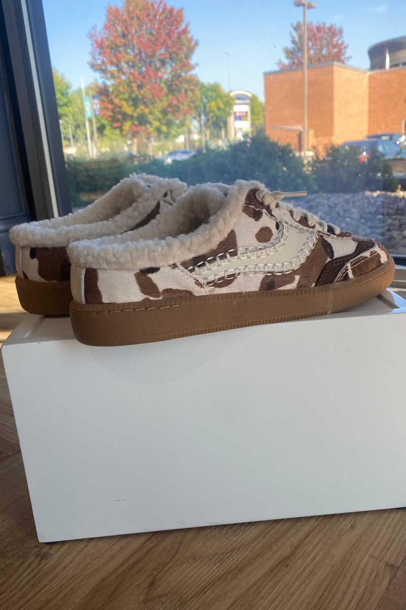 .Dolce Vita Notice Plush Slide