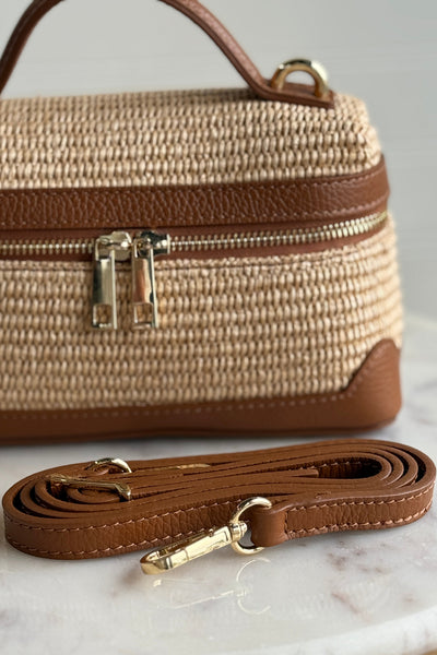 .Abby Train Case Hand Bag