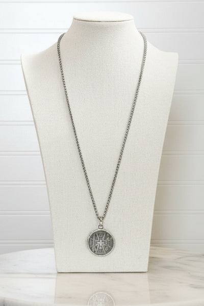 .Royalty Coin Necklace
