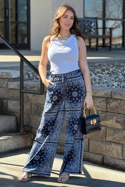 Sierra Bandana Print Pants