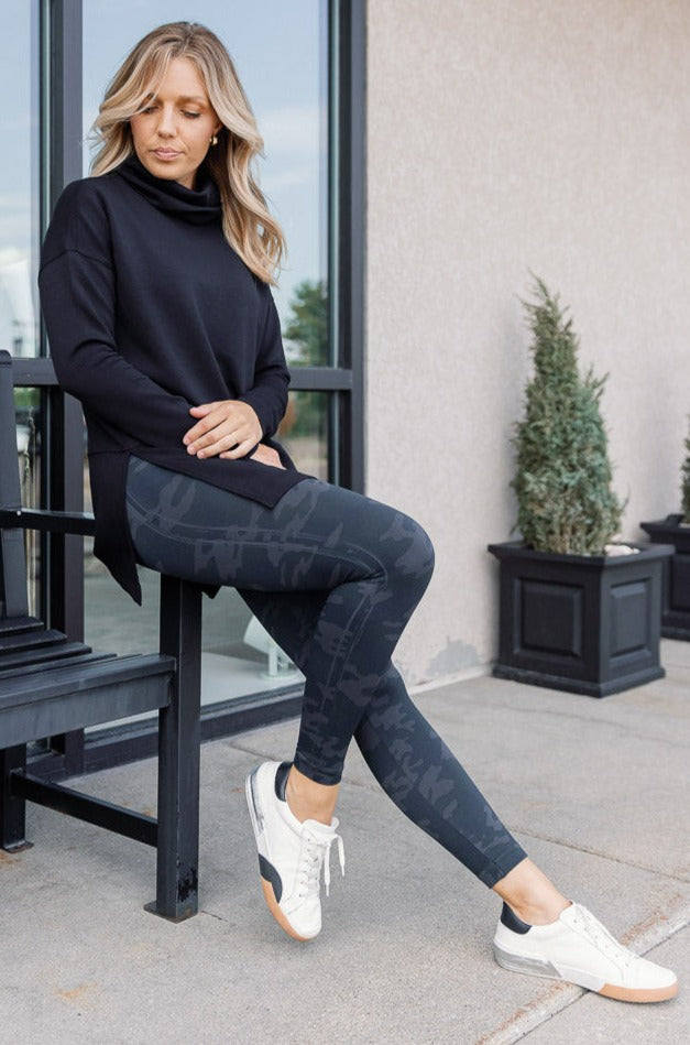 Spanx Look At Me Now Black Camo Legging RUST