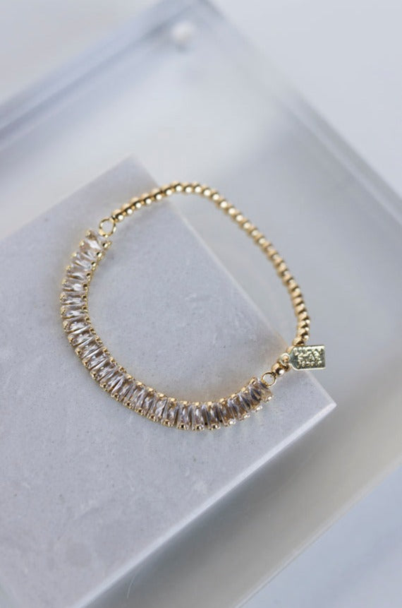 Stretch Tennis Bracelet, Clear