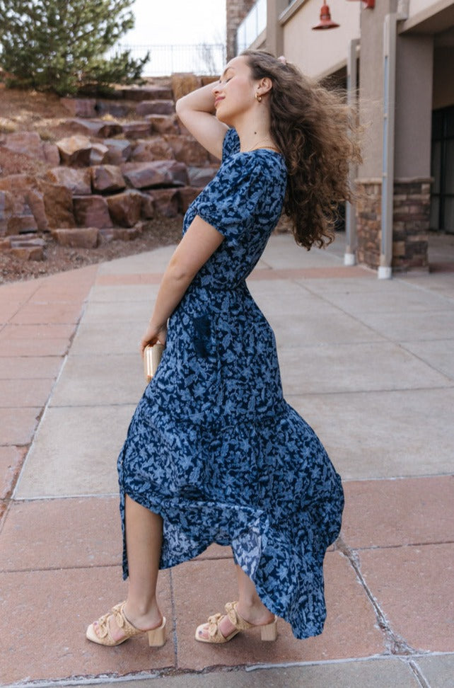 Faherty | Orinda Maxi Dress | Women's | Size: XS | Color: Blue Esna Floral Faherty | Orinda Maxi Dress | Women's | Size: XS | Color: Blue Esna Floral
