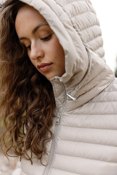 Ayleen Ultra-Lightweight Down Hooded Jacket