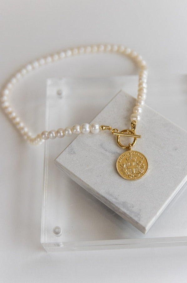 Grace Toggle Pearl Necklace
