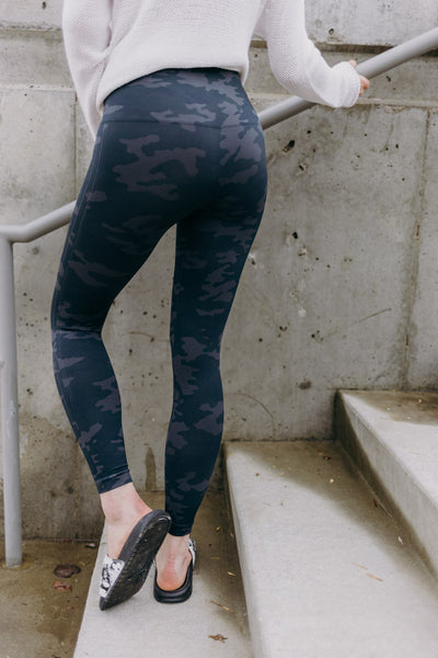 Spanx Look At Me Now Black Camo Legging - RUST & Co.