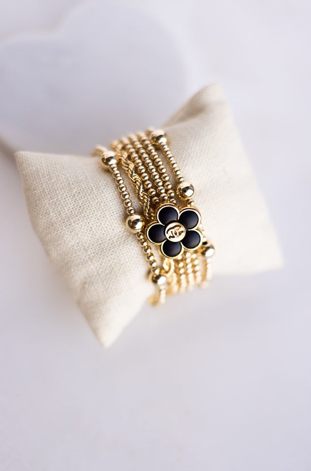 Designer Vintage Daisy Button Bracelet, Black