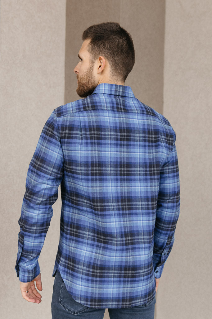 O'Neill Men's Blue Plaid Whittaker Short Sleeve Flannel Shirt