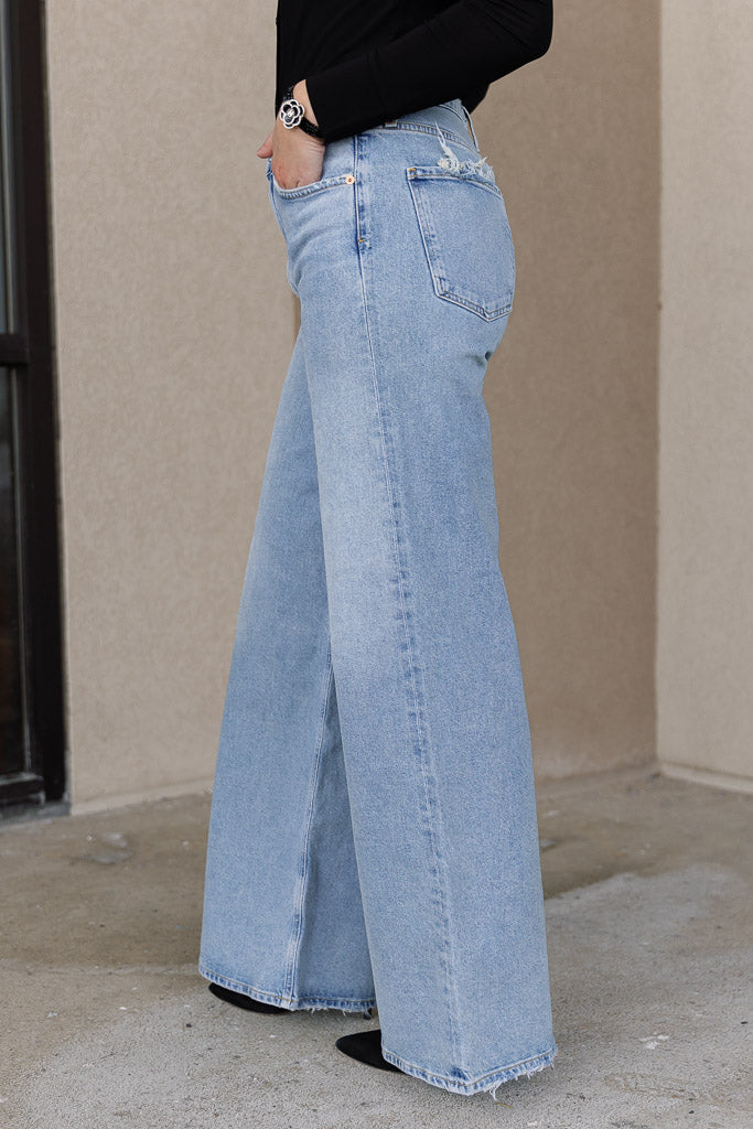 Jade Baggy Jean Light Blue