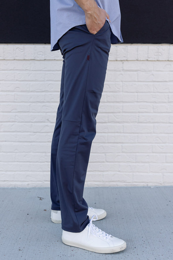 Rhone Slim Fit Commuter Pant (33 length), Iron - RUST & Co.